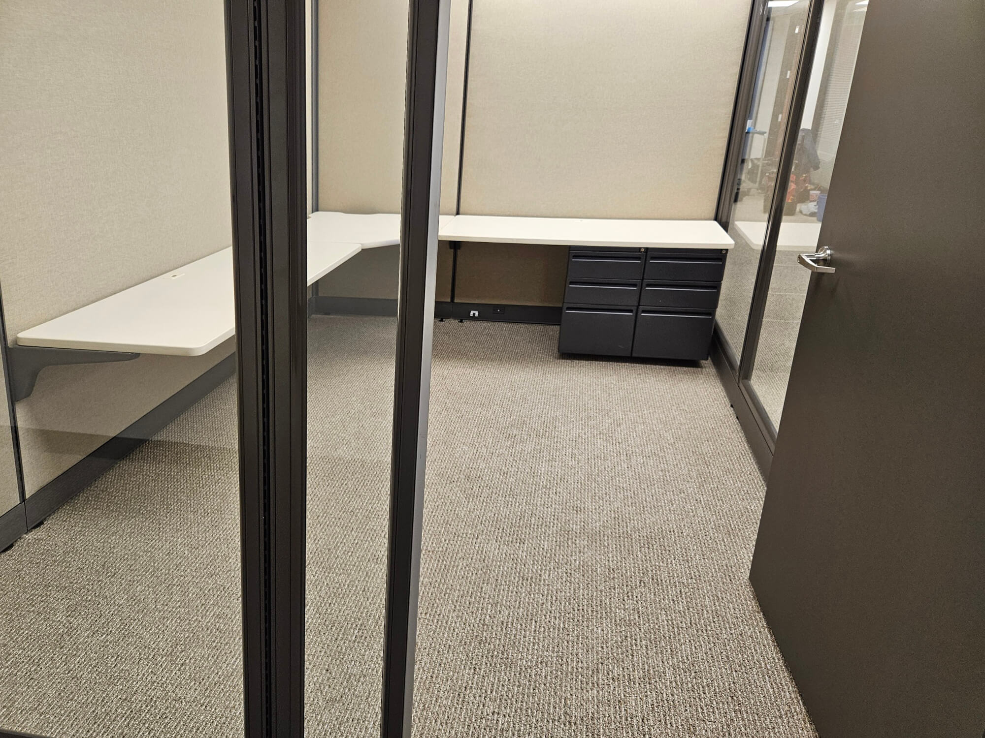 CA office furniture dawse1mzmp 052724 04 CA office furniture dawse1mzmp 052724 04