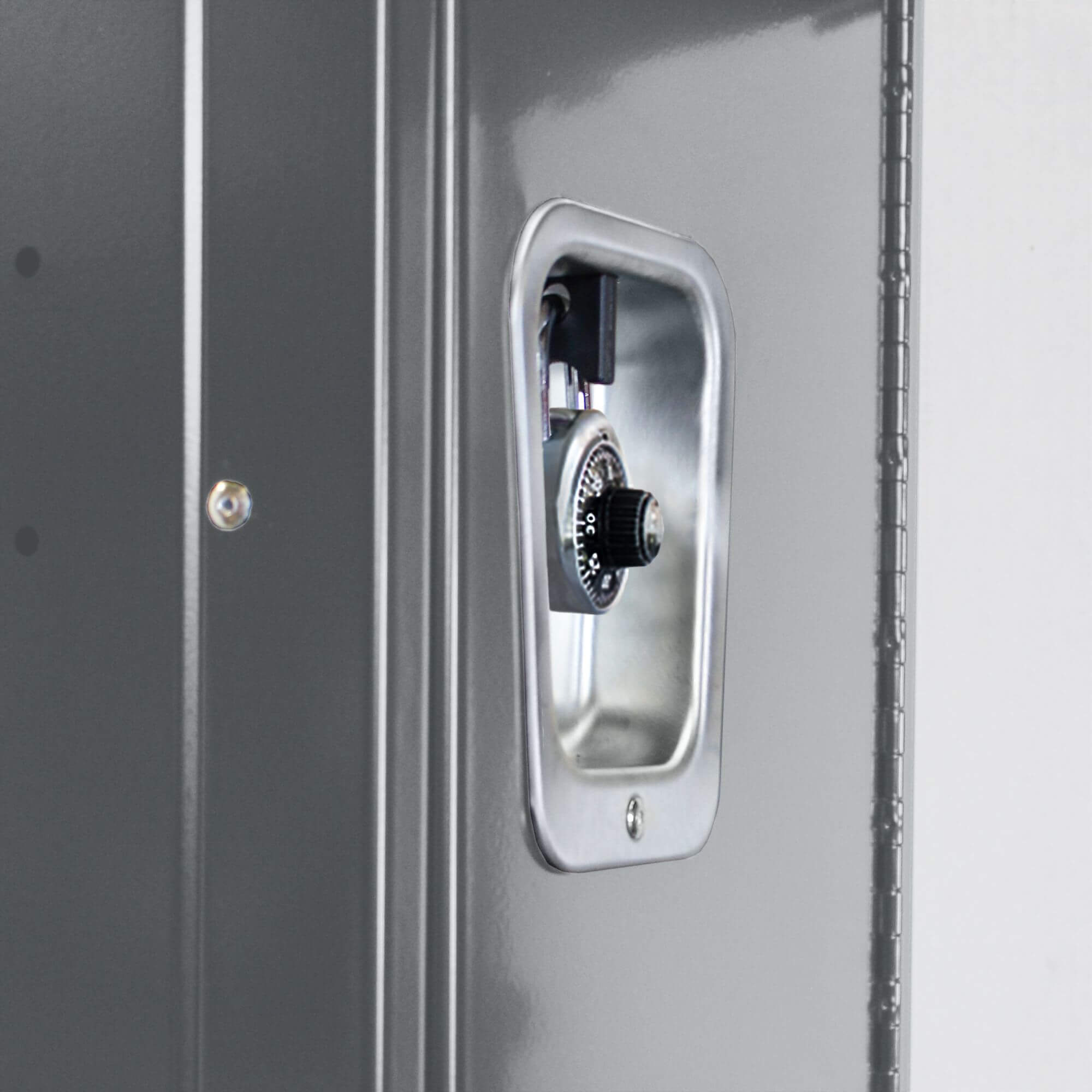 Employee lockers metal lockers wardrobe lockers 1w 1t light gray lock close up 1