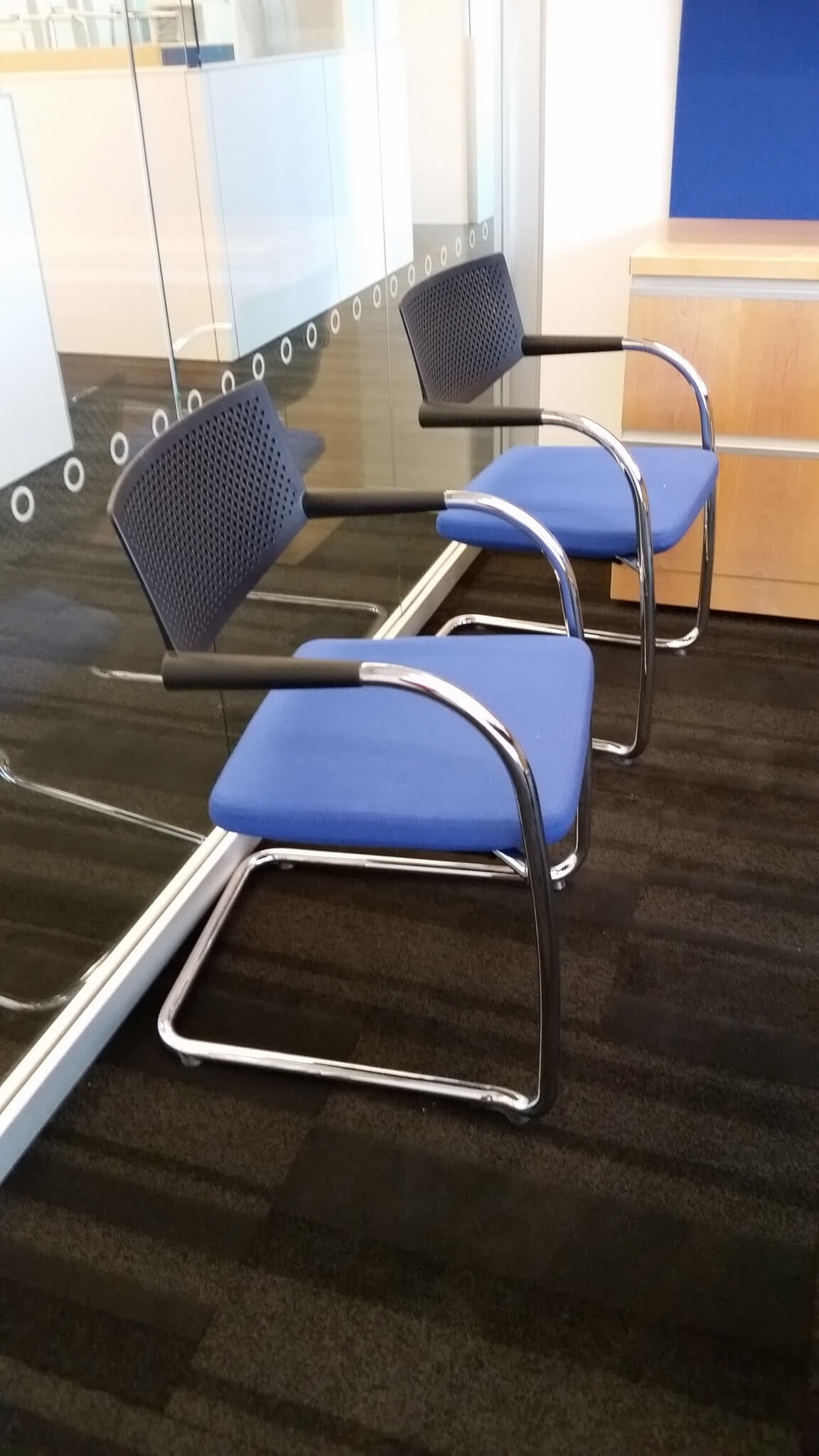 Used Office Chairs For Sale - Vitra Used Guest Chairs - Used Office Furniture